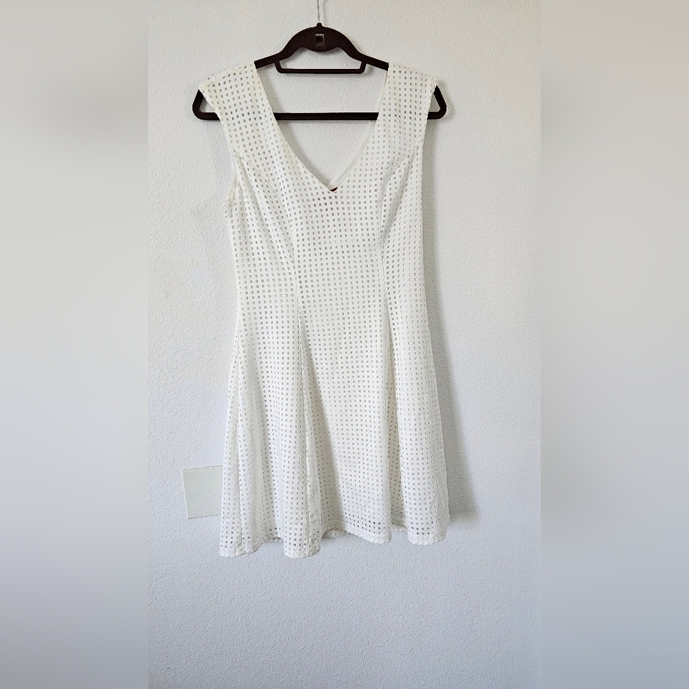 Saks Fifth Avenue White Dress Size L
